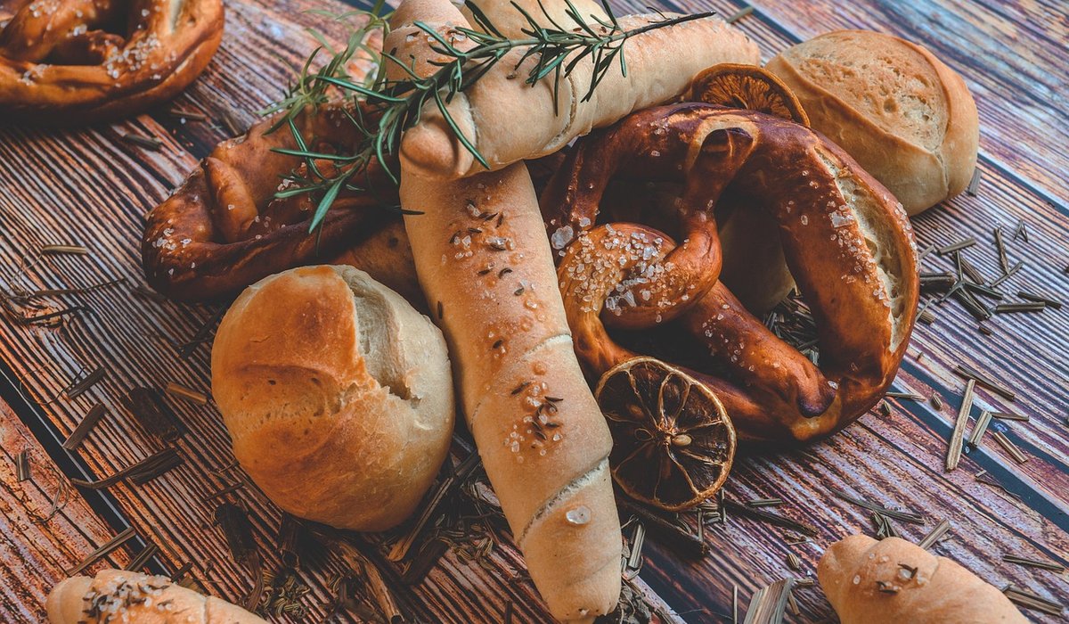 Slow-Cooked Root Vegetable Stew with Dumplings